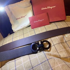 Salvatore Ferragamo belt. Reversible (Black,Brown) never worn